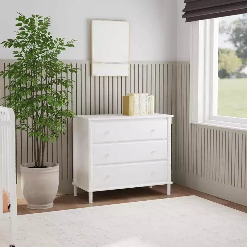 daVinci Jenny Lind Spindle 3-Drawer Dresser